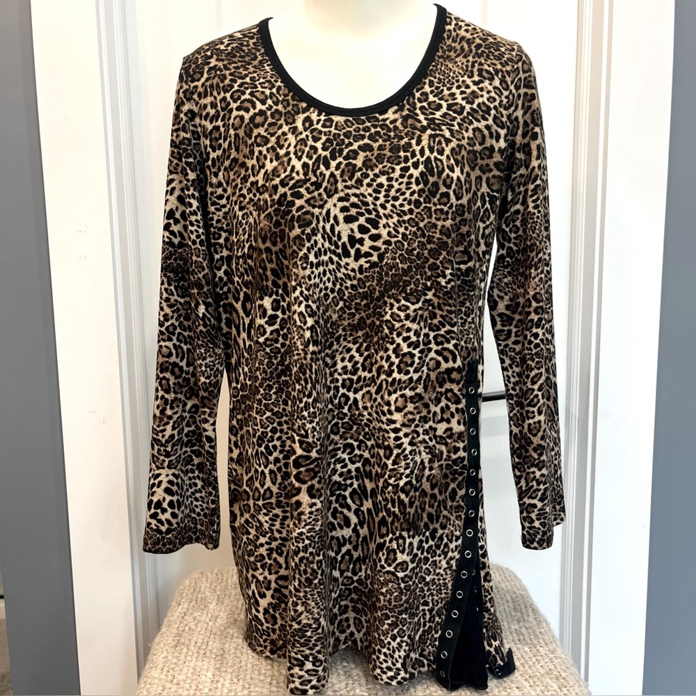 Comfy USA Women’s Langenlook Cheetah Print‎ Animal Print Blouse Shirt Size Large